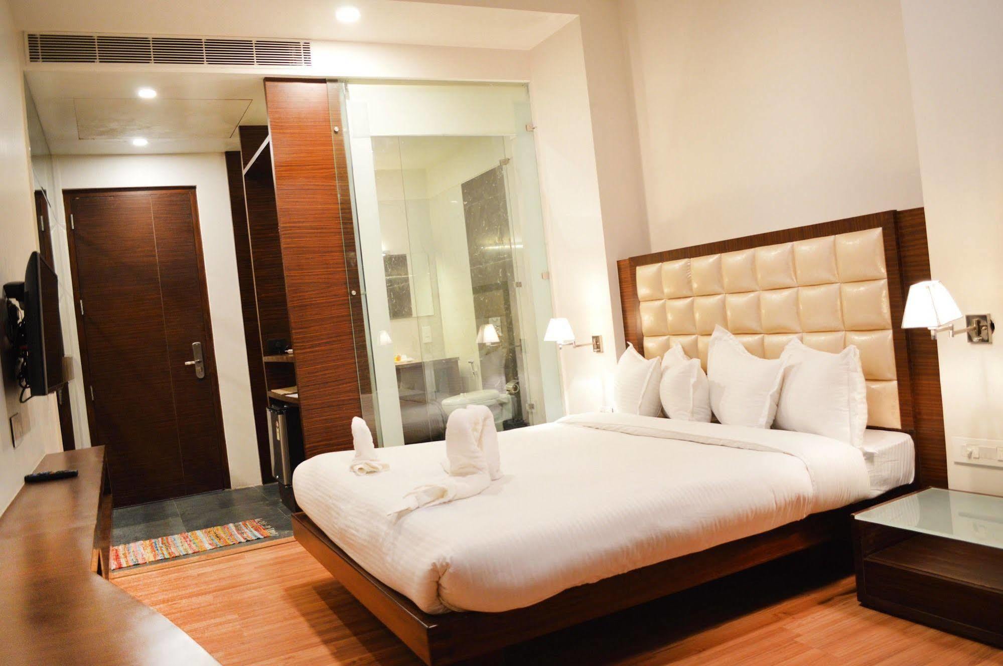 Fabhotel Prudent Amritsar Zewnętrze zdjęcie