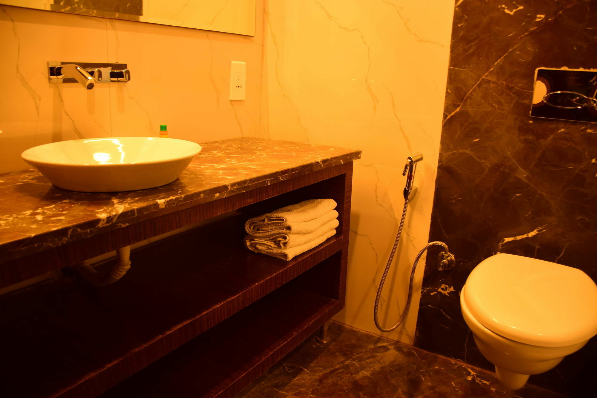 Fabhotel Prudent Amritsar Zewnętrze zdjęcie
